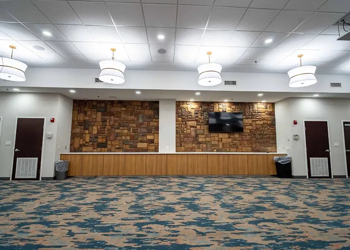 Hampton Inn & Suites Mission